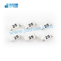 哪個型號貼片保險絲可以做電源過載保護？